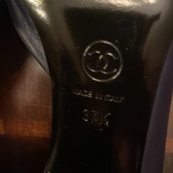 Chanel Camellia Heels - Picture 8 of 8